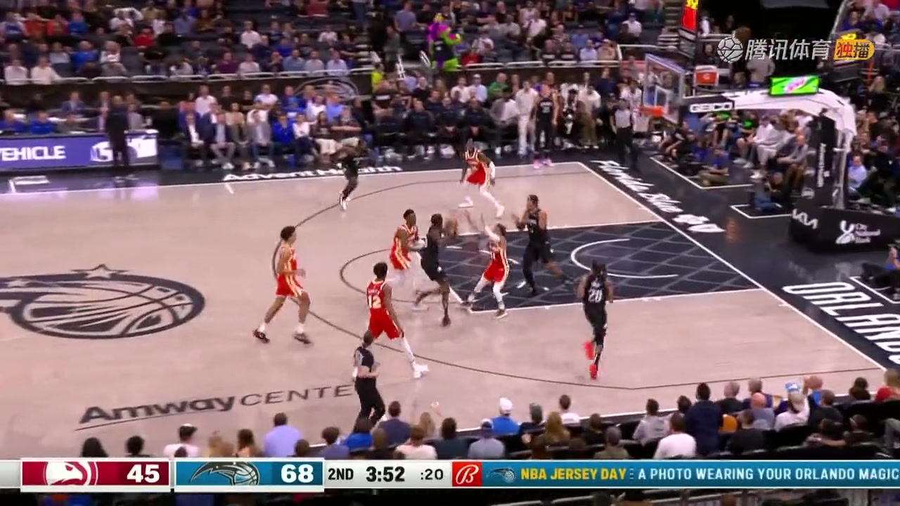 比文班亞馬如何？波爾-波爾持球一條龍反擊轉(zhuǎn)身過(guò)人暴扣